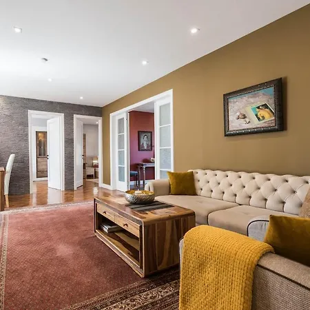 Artistic Penthouse In Center Sevastopol * Varna