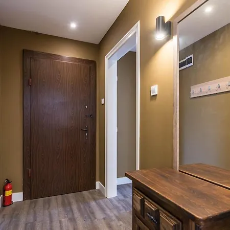 Artistic Penthouse In Center Sevastopol Appartamento *