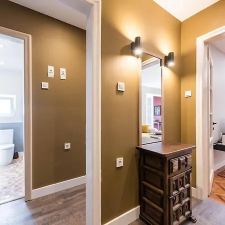 Artistic Penthouse In Center Sevastopol Apartament *
