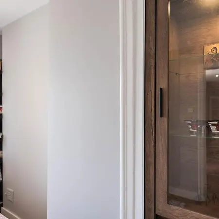 Artistic Penthouse In Center Sevastopol Apartament Varna