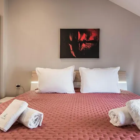 Artistic Penthouse In Center Sevastopol Apartament Varna